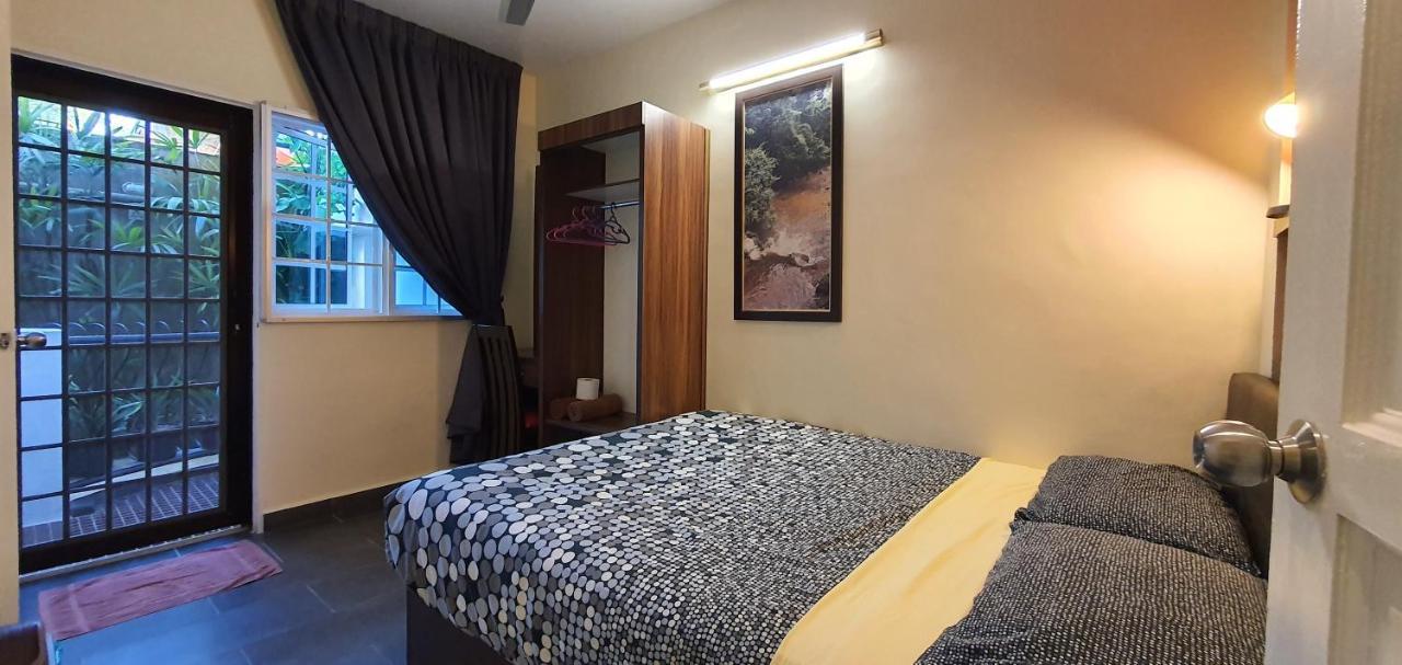 Gerard'S "Backpackers" Roomstay No Children Adults Only Cameron Highlands Exterior photo