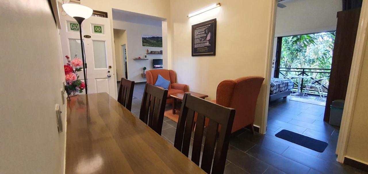 Gerard'S "Backpackers" Roomstay No Children Adults Only Cameron Highlands Exterior photo