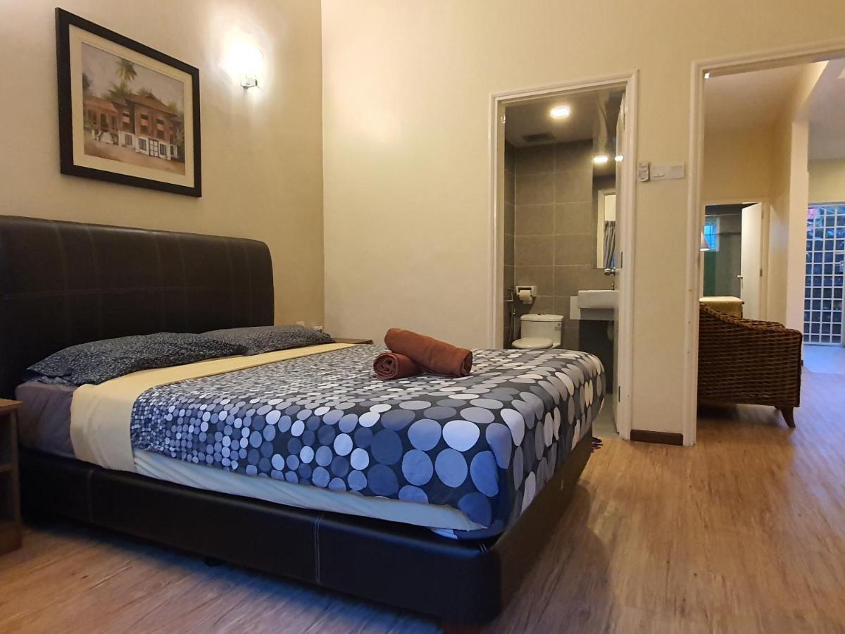 Gerard'S "Backpackers" Roomstay No Children Adults Only Cameron Highlands Exterior photo
