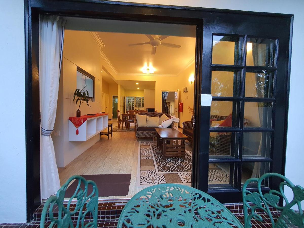 Gerard'S "Backpackers" Roomstay No Children Adults Only Cameron Highlands Exterior photo