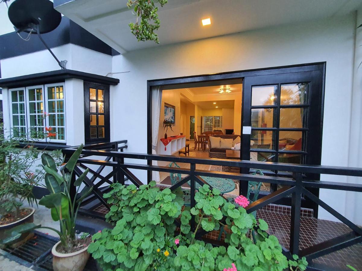 Gerard'S "Backpackers" Roomstay No Children Adults Only Cameron Highlands Exterior photo